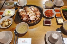 족발야시장 상암점