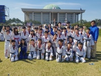 가운용인대석사태권도장