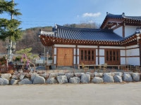 정담한옥 펜션