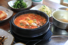 도담삼봉가마솥손두부