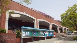 강원대학교춘천캠퍼스백록관
