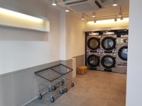 화이트빨래방 신림역점