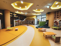 서초구립양재도서관