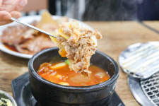 미정이네 꺼멍돗괴기