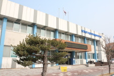충청남도서산교육지원청 해미도서관