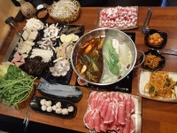 준꼬양꼬치앤훠궈