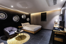 마리호텔 공원점