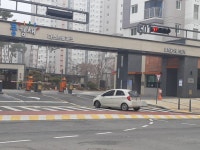 호려울마을5단지제일풍경채퍼스트&파크정문