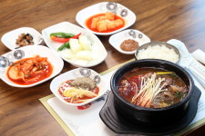 박상순 흑염소와 사슴 도마수육 일산애니골본점