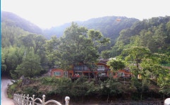 하늘빛황토방 펜션