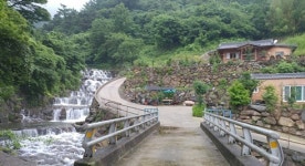 백학황토민박펜션