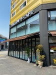 YELLOW 75 CAFE