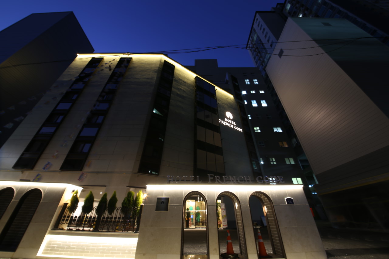 호텔 프렌치코드