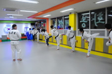 화봉태권도장