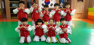 충효태권도장