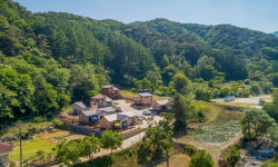 산아래호두나무펜션