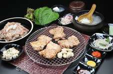 불타는숯불닭갈비