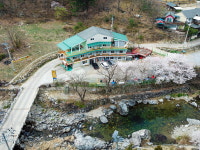 계곡여행펜션