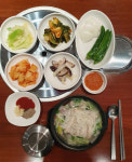 속리산염소요리전문점