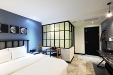 프리미어호텔 XYM