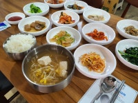 작은행복골목식당