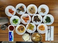 작은행복골목식당