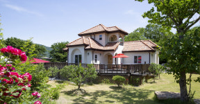 쉴만한강가펜션