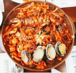 엉클짱왕해물찜탕 시화점