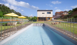 더마루애견펜션