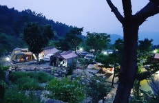 로하스캠핑장카라반