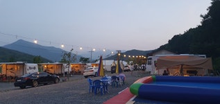 경호강변오토캠핑장