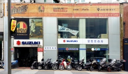 스즈키 모토프라자