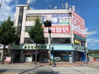 중앙장식인테리어