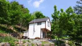 더 숲 펜션
