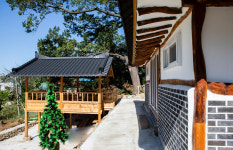 바닷가숲속펜션