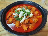 명품닭요리집
