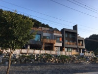 그레이스리버하우스