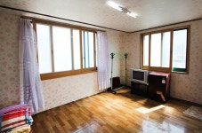 동강주야슈퍼민박