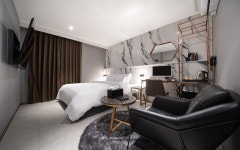 더 그레이 호텔