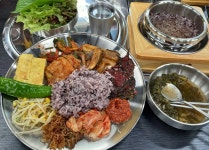 함께밥상 한식뷔페 쌍문점