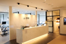 큰치과의원 김해