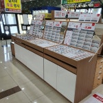 지니스안경 남창원농협유통센터점