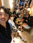 첵앤아웃게스트하우스