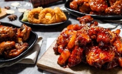 꾸브라꼬숯불두마리치킨 강남점