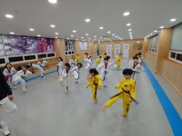 나래태권도 & 점핑스쿨. 유아전용반
