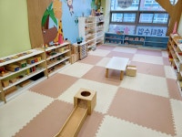 스콜라몬테소리 김해율하점