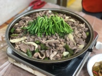 유황생오리가