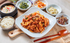 뜰아래