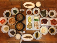 뜰아래