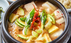 뜰아래